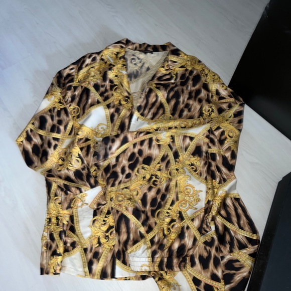 VERSACE SILK XL PAJAMAS SIZE 6 MENS AND WOMENS PJS BAROQUE LEOPARD ORNATE PRINT - Picture 3 of 5